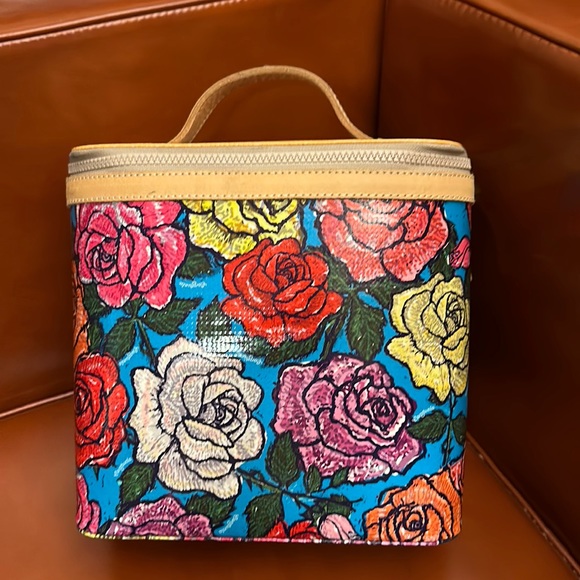 Consuela Bags Consuela Rosita Slim Train Case Poshmark